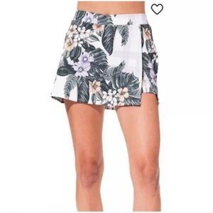 EleVen by Venus Williams Uplift Tennis Skirt. Tropical Floral Print. Small
